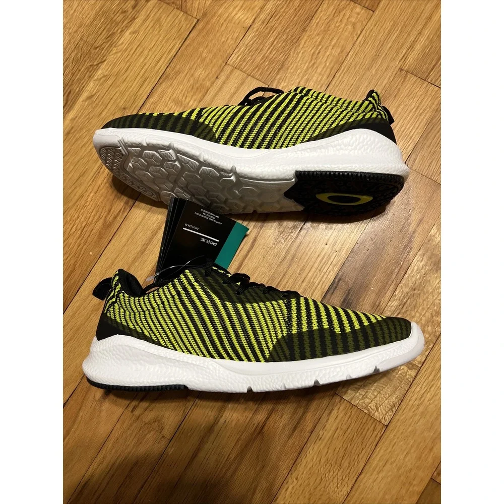 Oakley ez zero pattern sneakers Size US 10 New